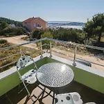 Lejlighed One-bedroom Saldun With Sea View 09 *