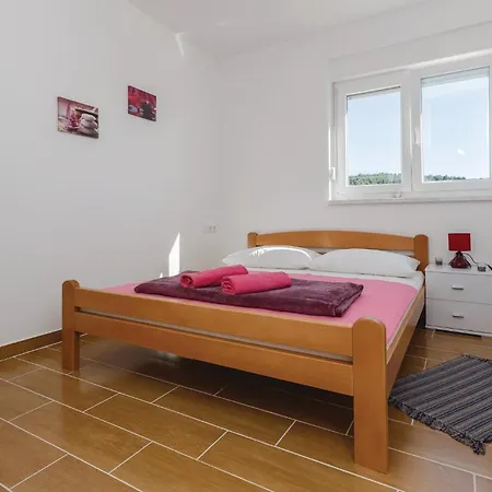 One-bedroom Saldun With Sea View 09 Apartamento *