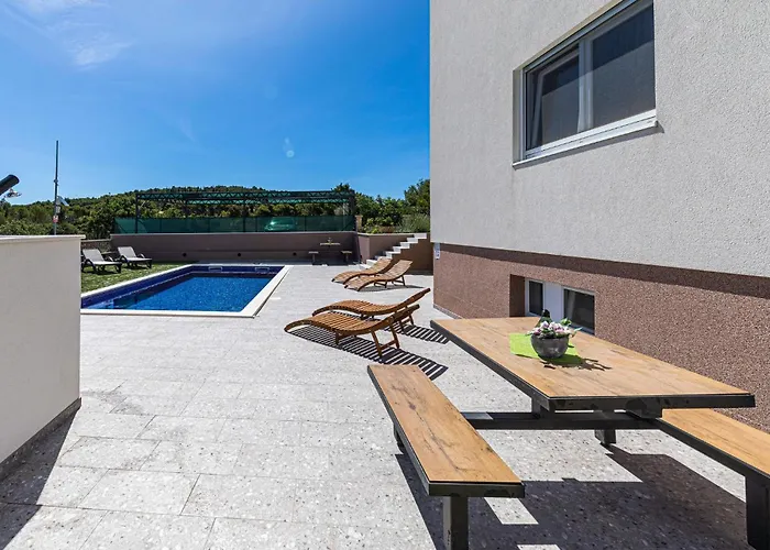 One-Bedroom Apartment Saldun With Sea View 09 * Trogir