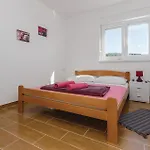 One-Bedroom Apartment Saldun With Sea View 09 Apartment *